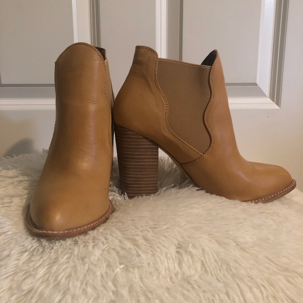 Chinese Laundry Western Tan Booties